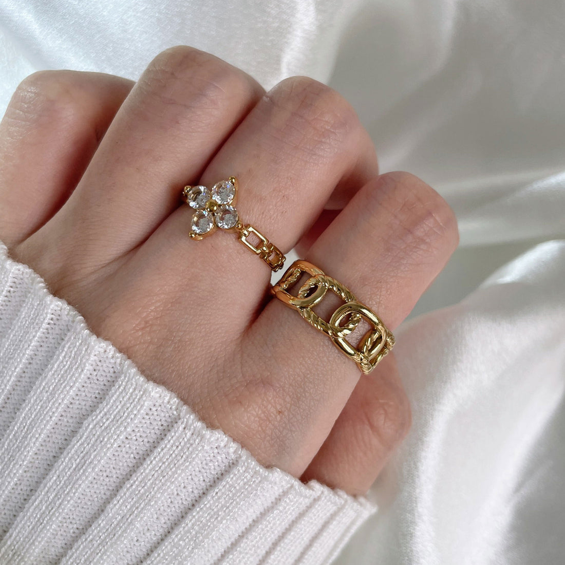 Aurelia Clover Ring