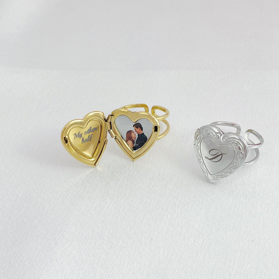 Personalized Photo Locket Ring with Engraving – Custom Initial & Hidden Message