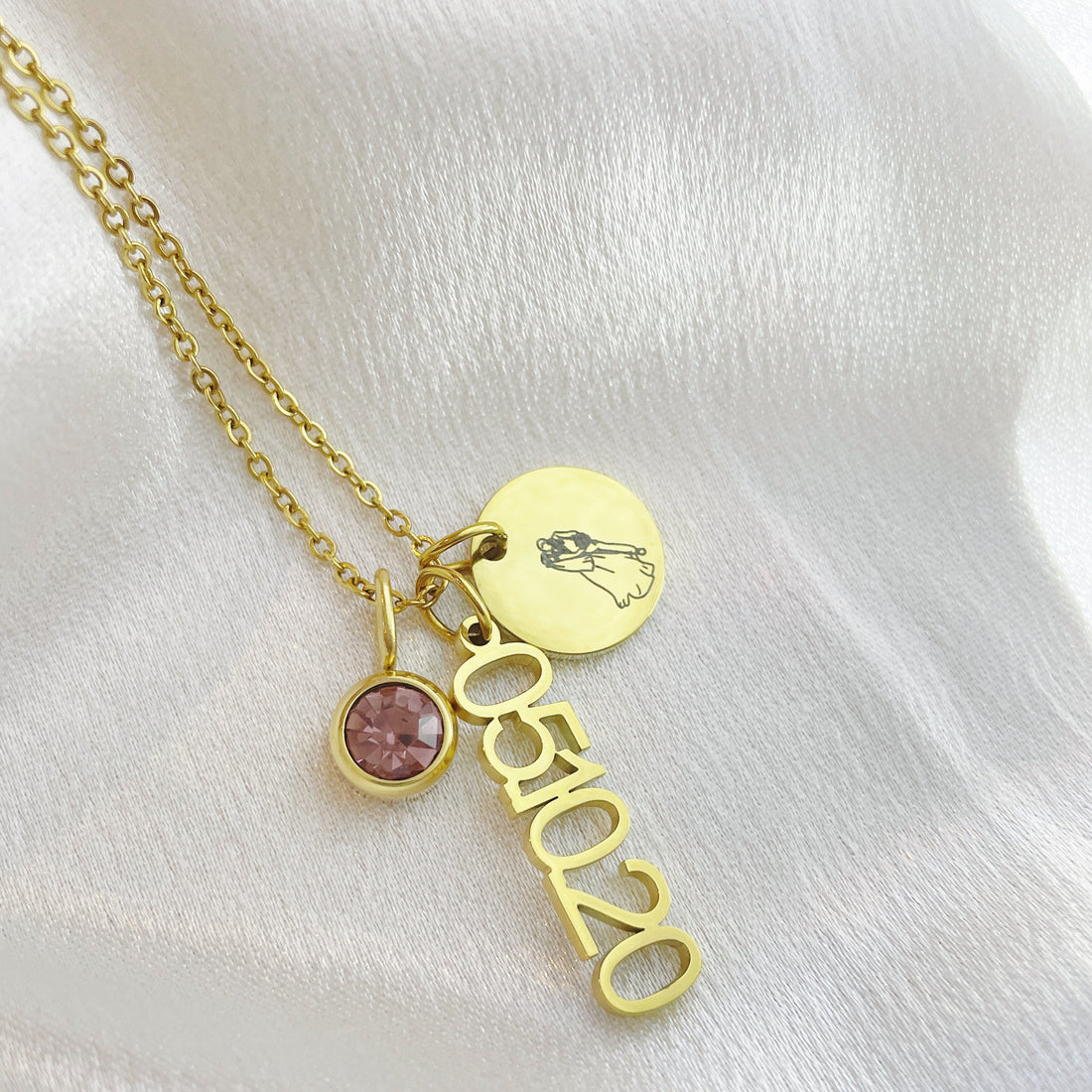 Moments in Time Necklace